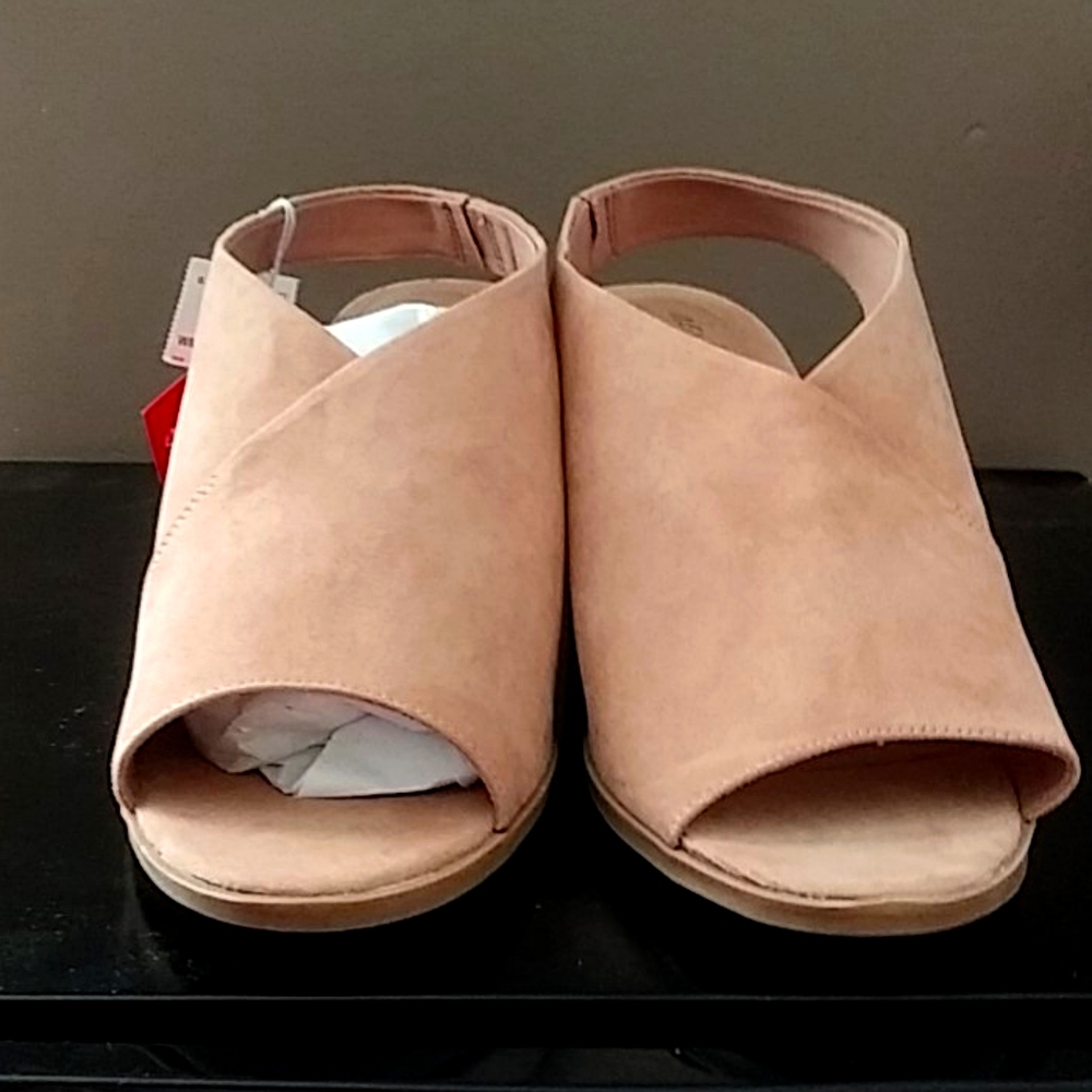 Suede Tan booty heel